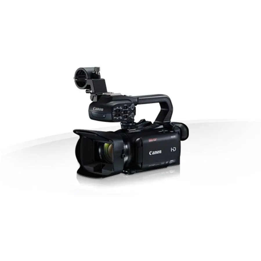 Canon XA30 HD Professional Video Camcorder   Extreme Accessory Bundle Kit