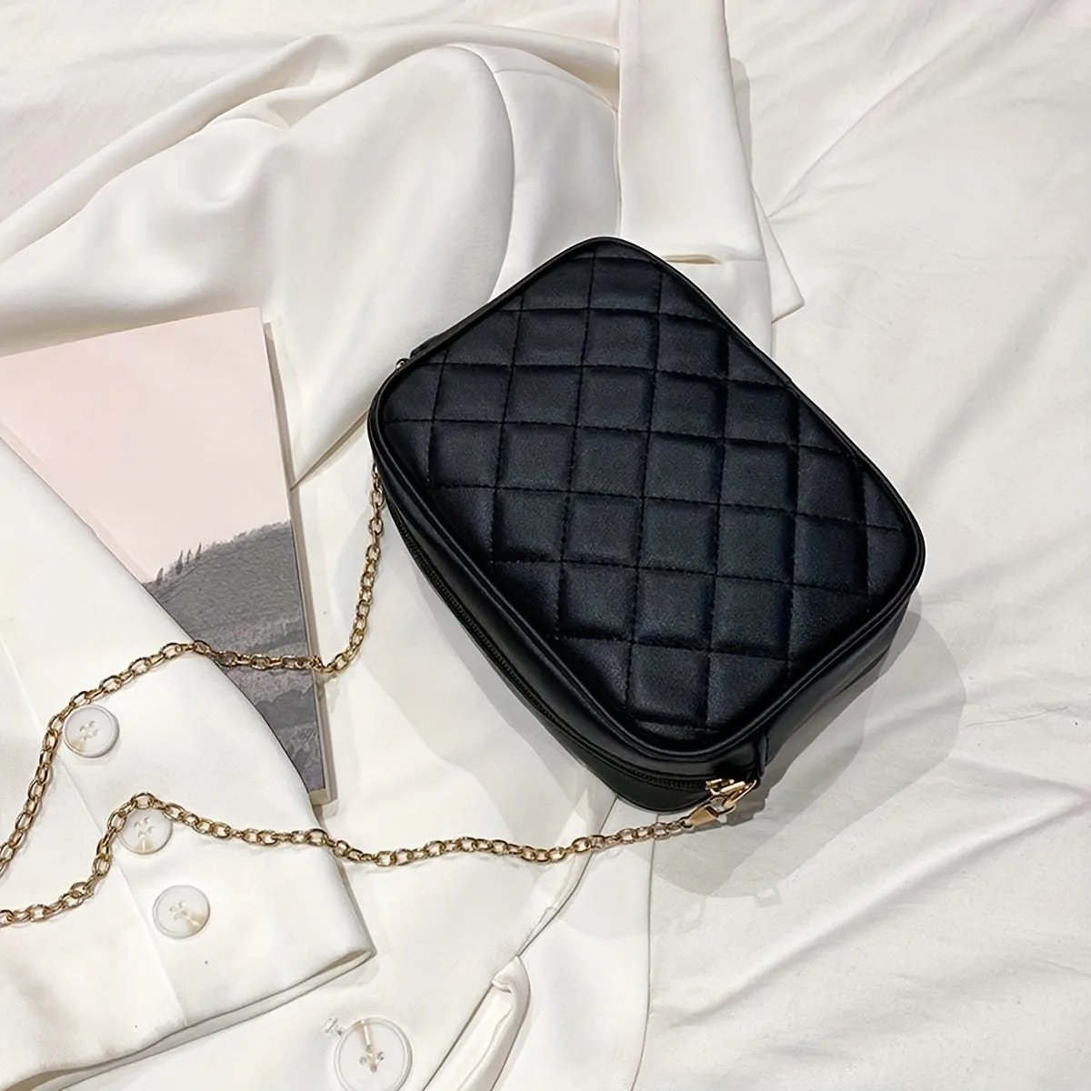 Chic Quilted Mini Crossbody Bag